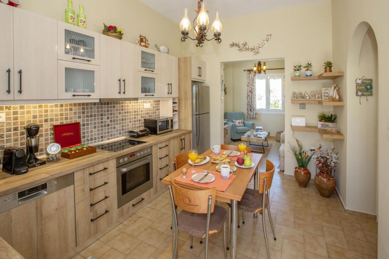 Ruby'S Summer House With Spacious Garden And Free Parking Gavrio Extérieur photo