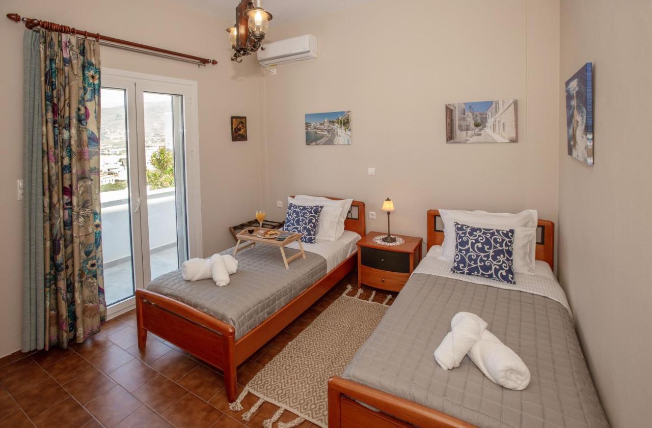 Ruby'S Summer House With Spacious Garden And Free Parking Gavrio Extérieur photo