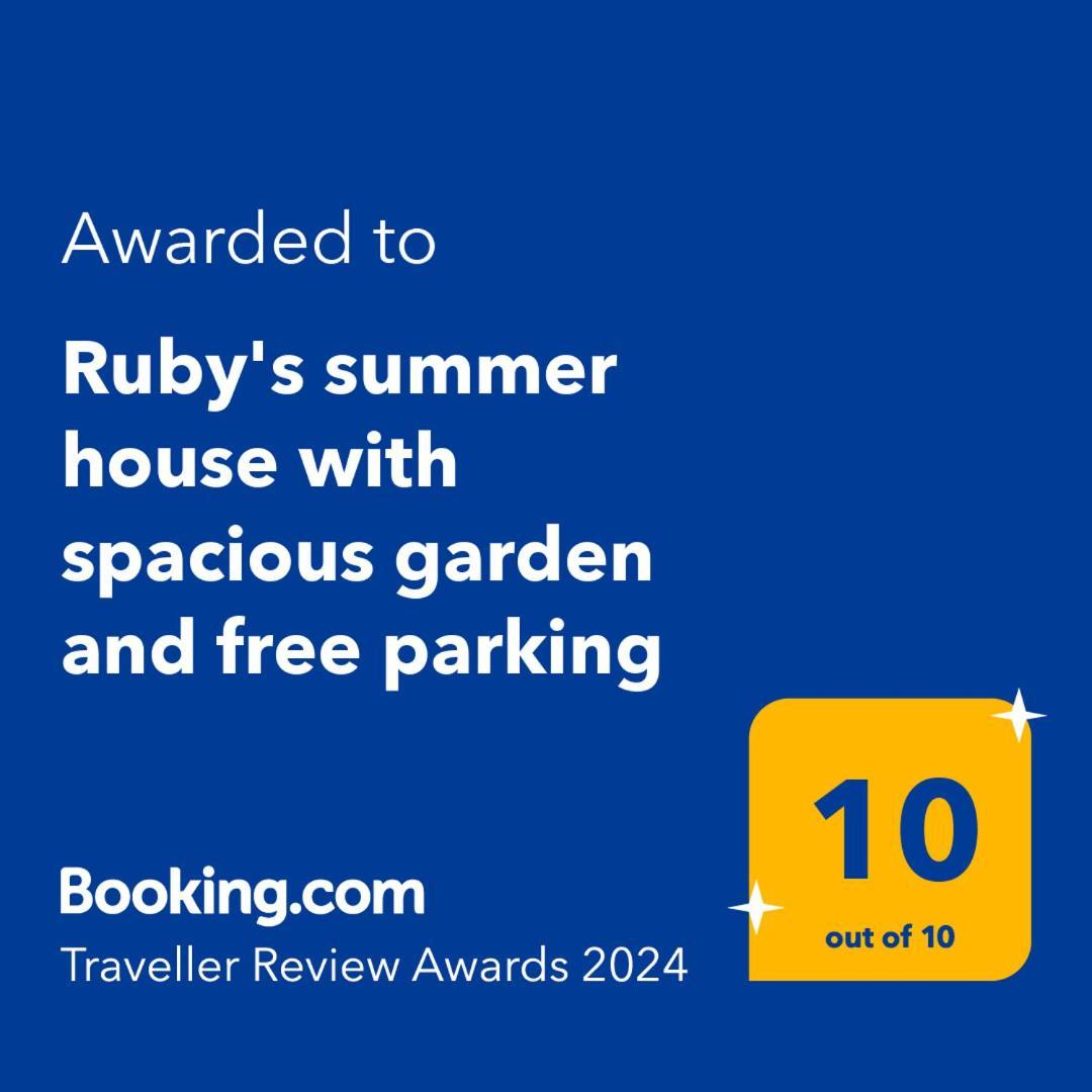 Ruby'S Summer House With Spacious Garden And Free Parking Gavrio Extérieur photo
