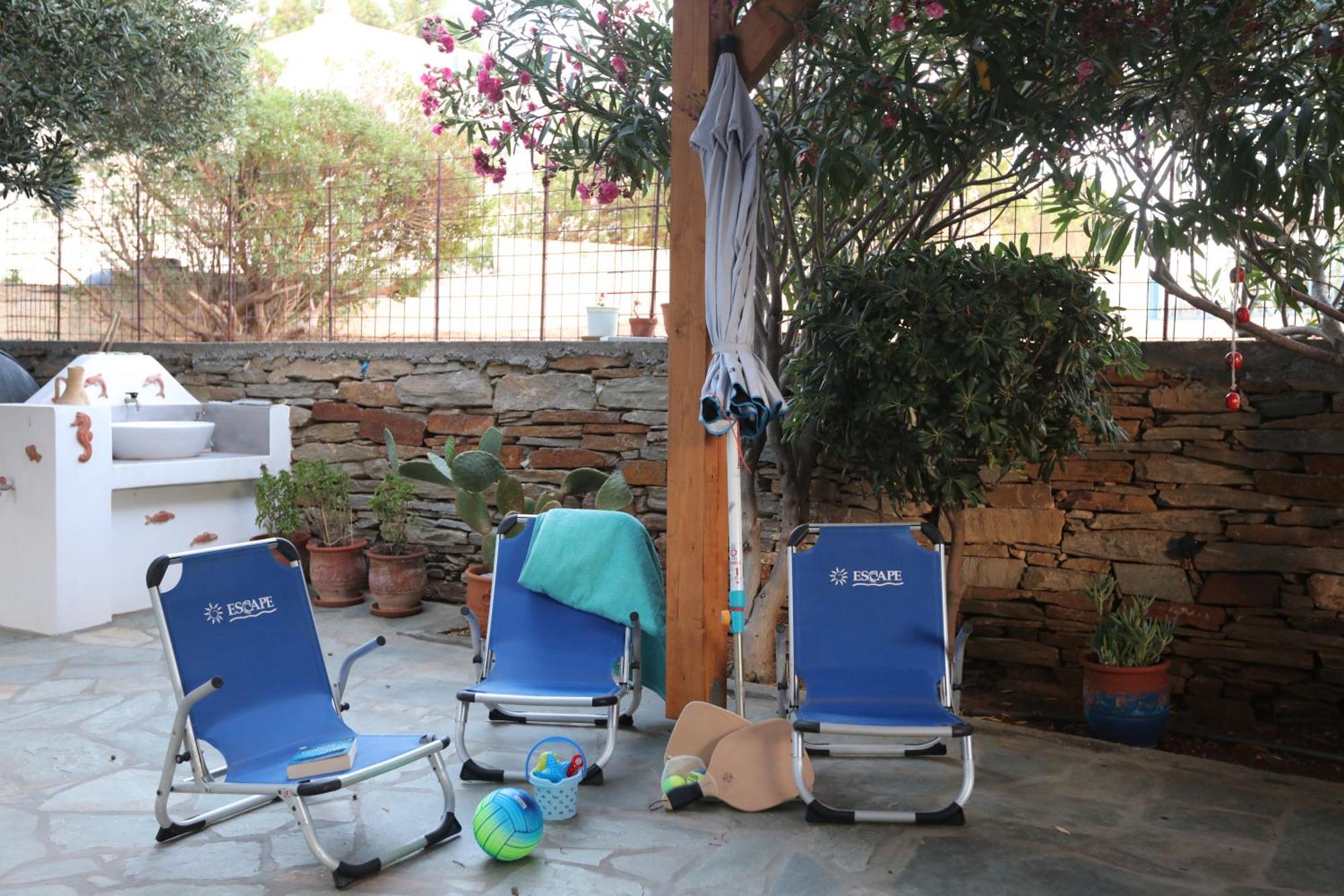 Ruby'S Summer House With Spacious Garden And Free Parking Gavrio Extérieur photo