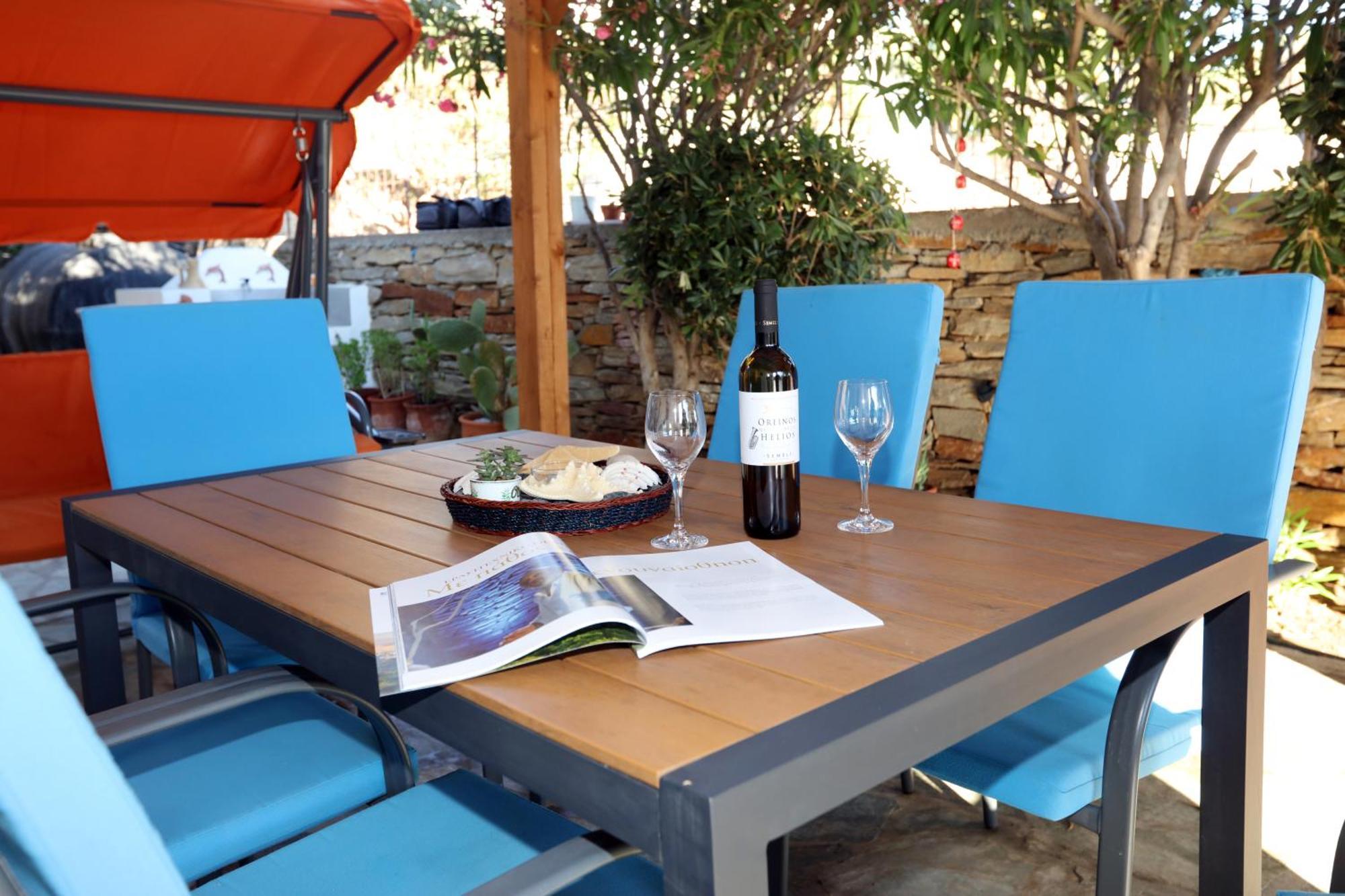 Ruby'S Summer House With Spacious Garden And Free Parking Gavrio Extérieur photo