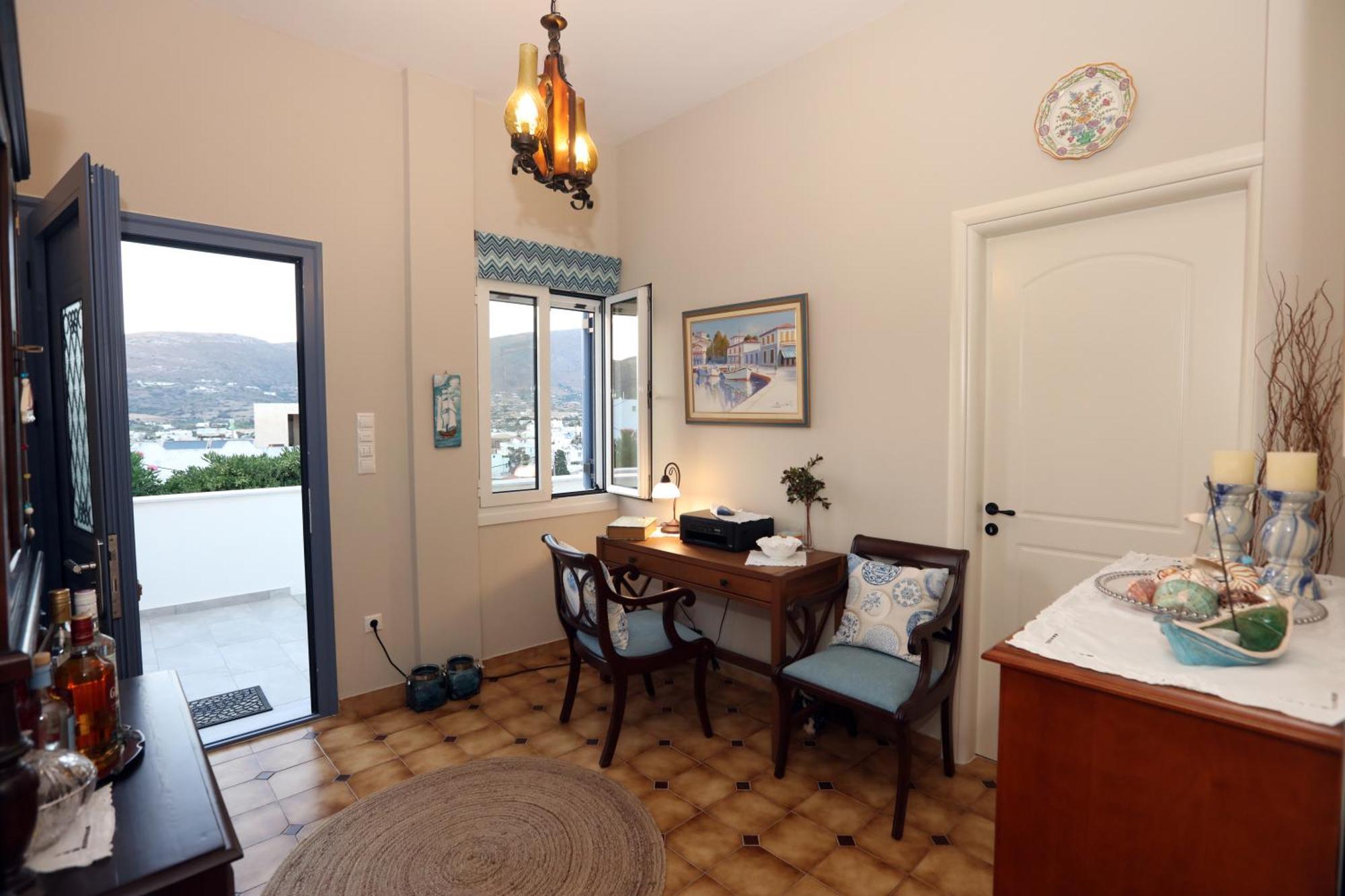 Ruby'S Summer House With Spacious Garden And Free Parking Gavrio Extérieur photo