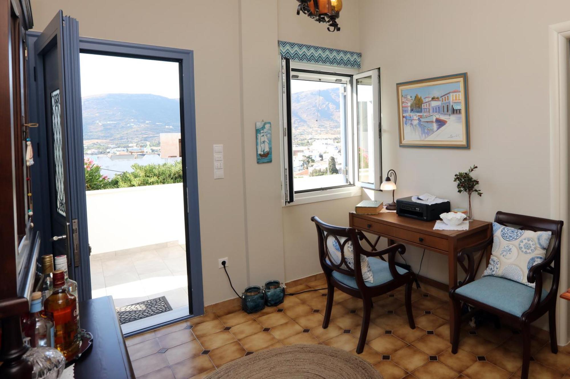 Ruby'S Summer House With Spacious Garden And Free Parking Gavrio Extérieur photo