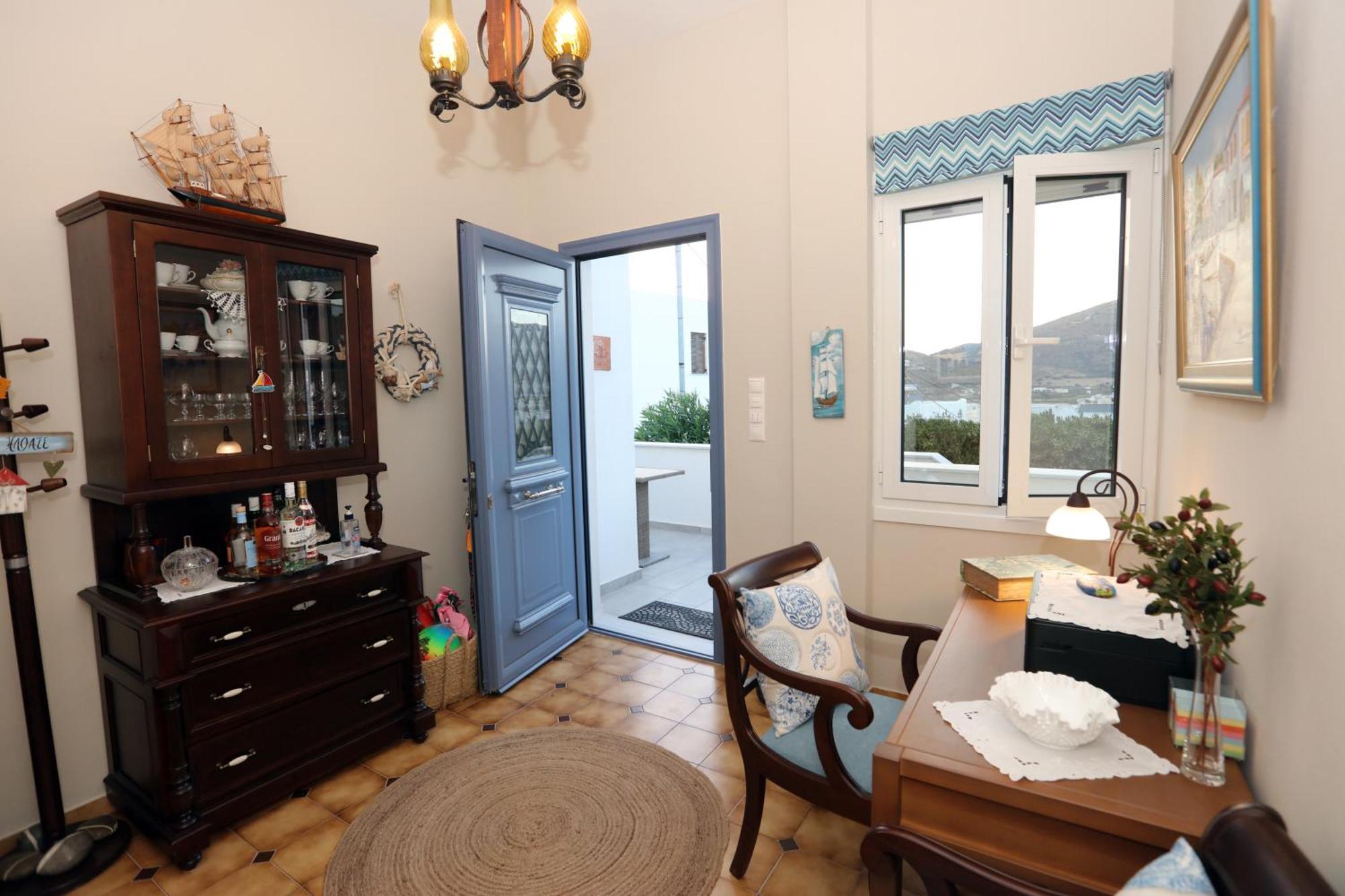 Ruby'S Summer House With Spacious Garden And Free Parking Gavrio Extérieur photo