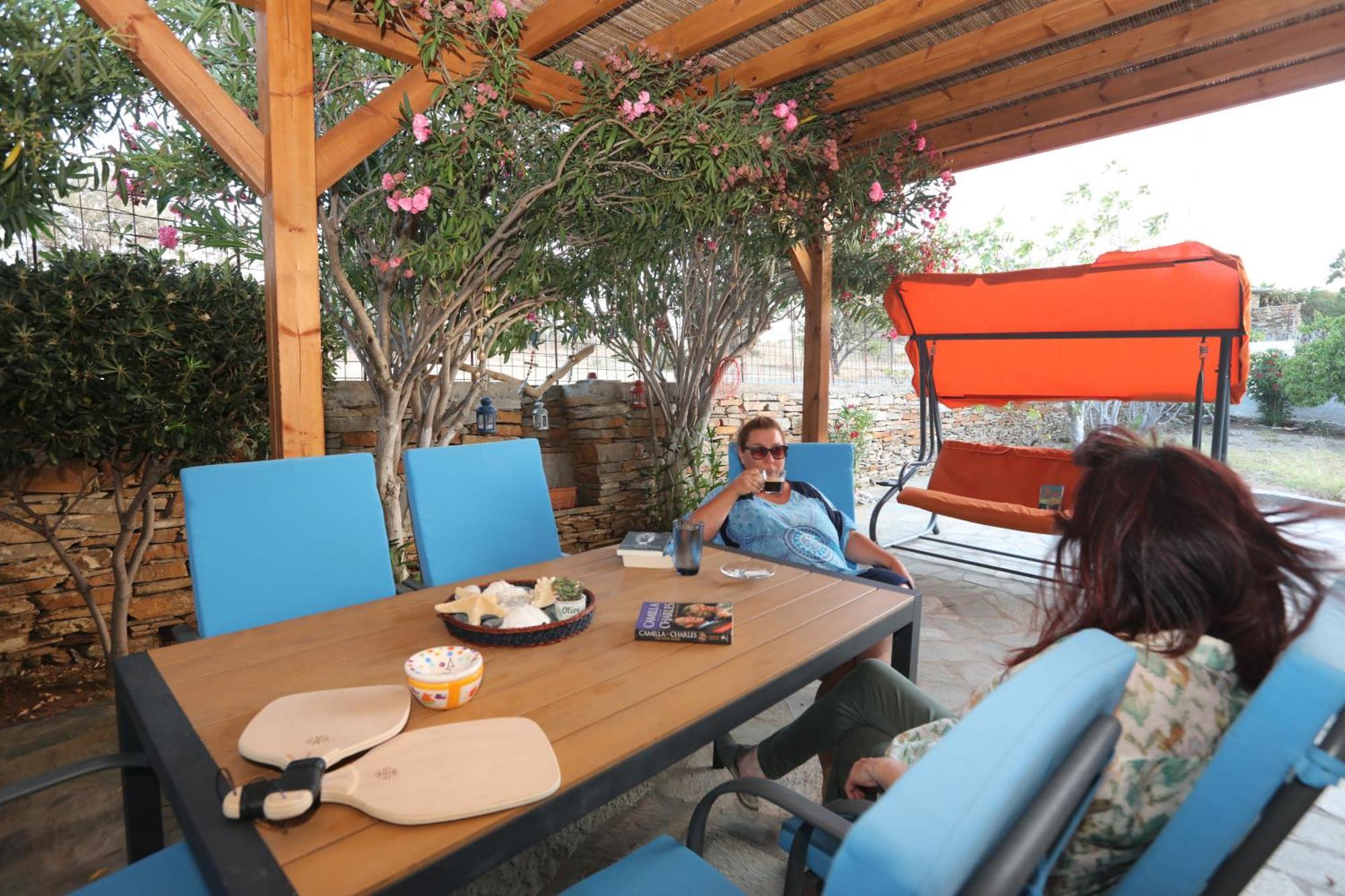 Ruby'S Summer House With Spacious Garden And Free Parking Gavrio Extérieur photo
